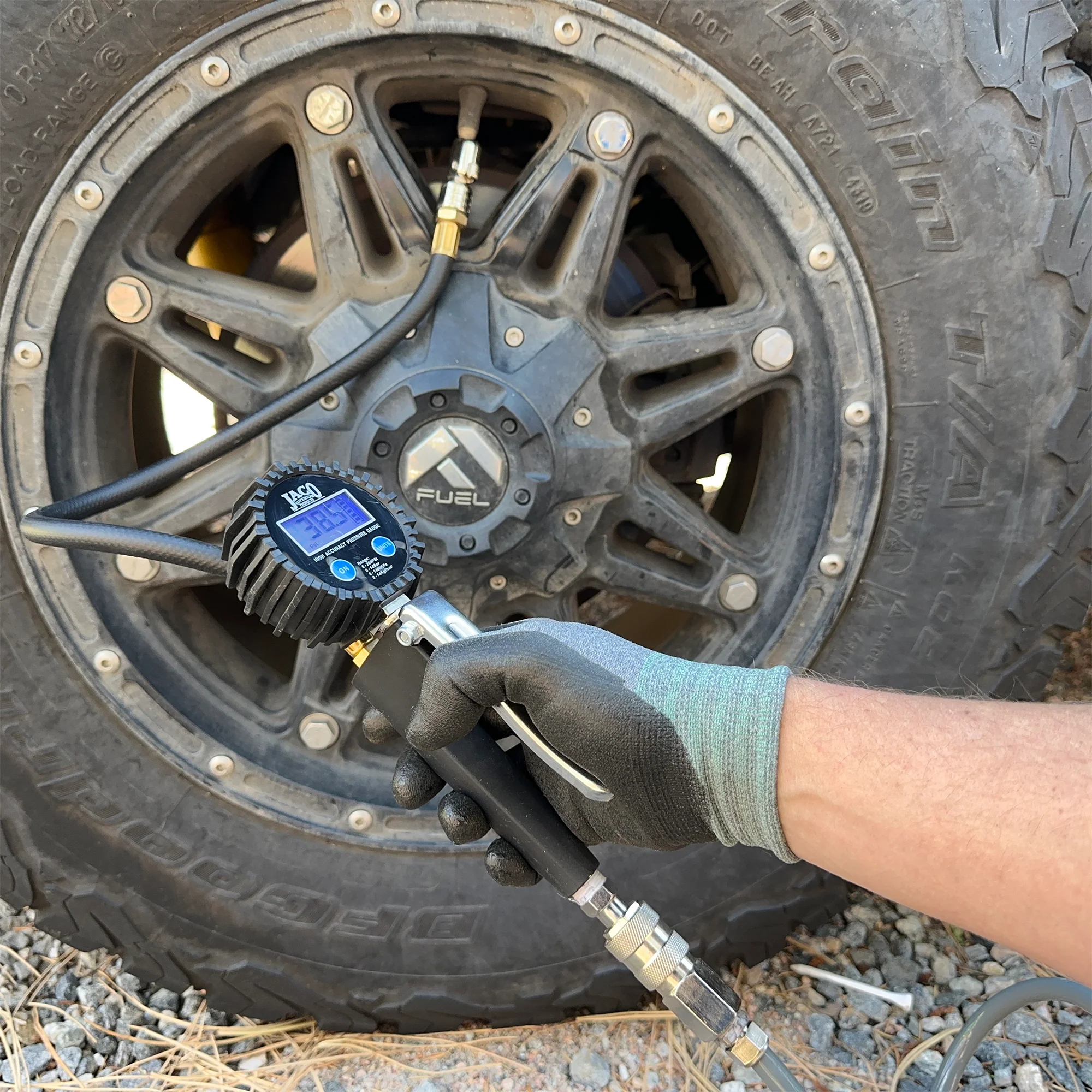 FlowPro® 2.0 Digital Tire Inflator with Pressure Gauge - 200 PSI - Image 10